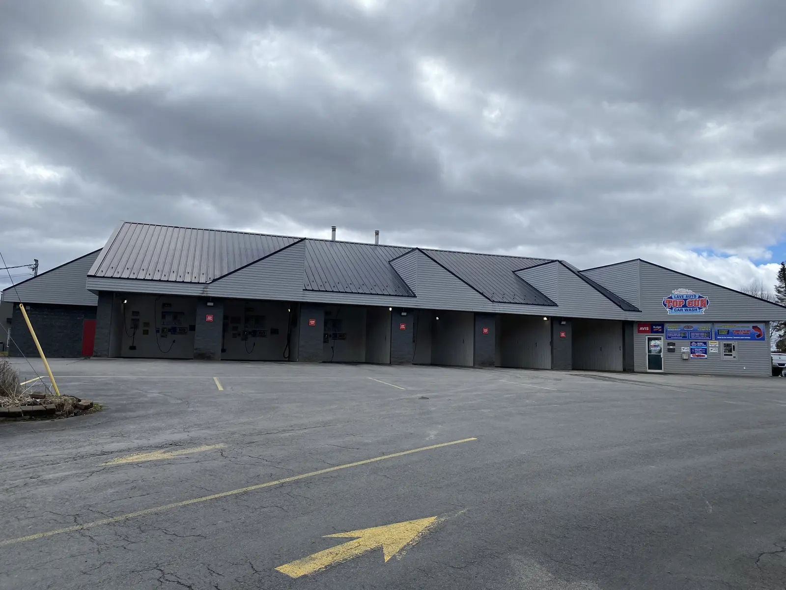Rubber Duck Car Wash in Bathurst